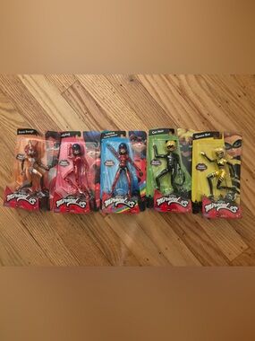 Miraculous Ladybug action figures